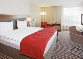 Movenpick Hotel Zurich Airport 5