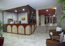 Apartamentos Jardins da Rocha 2