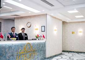 Level Hotel 2