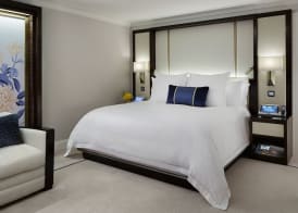 The Peninsula Chicago 4