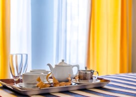 Hotel Mediterráneo 4