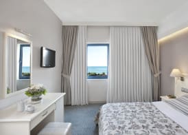 Sunrise Resort Hotel 3