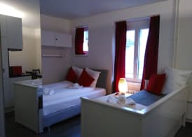 INSIDE Five 3