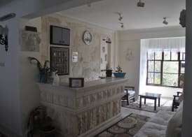 Hotel Dionysia 2