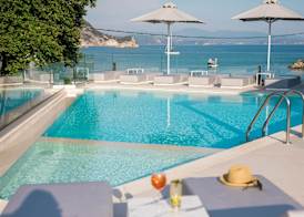 Alboro seaside suites 3