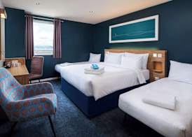 Travelodge Edinburgh Airport Ratho Station 5