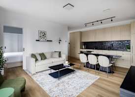 Smithe House 5