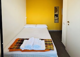 Lake Como Hostel 5