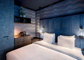 The Highlander Amsterdam 3