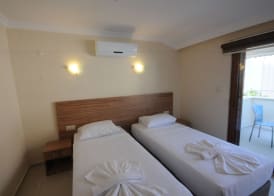 Astoria Life Hotel 3