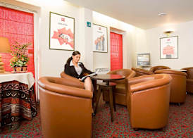 Hotel Mermoz Paris Le Bourget 2