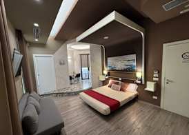 Th Luxury Rooms & Apartment 5
