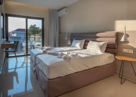 Hotel Papillon 5