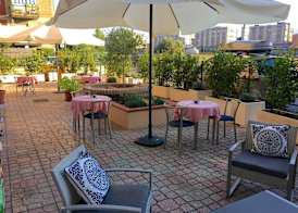 Hotel Serena 2