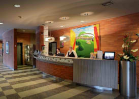 Expo Hotel 2