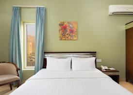 Saffron Hotel and Lounges 3