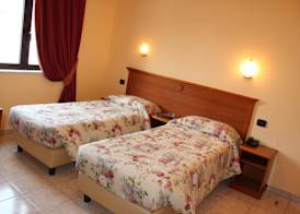 Demy Hotel 3