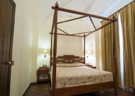 Hospedium Hotel Cortijo Santa Cruz 3