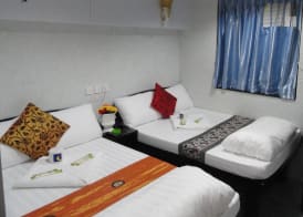 Melbourne Hostel Block D &E 10th floor 4