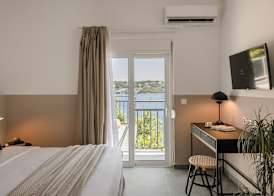 The Rock Suites 4
