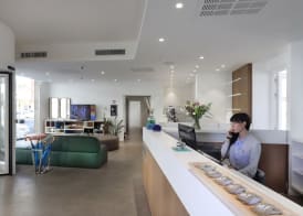 M&F Hotel 4