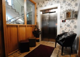 The Coach House Hotel 5