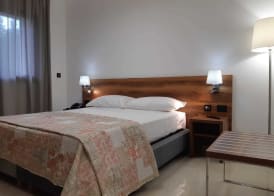 Morello Beach Hotel 5