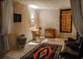 Memories Cave House 5