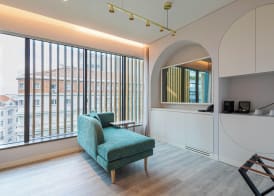 LUSTER Hotel 5