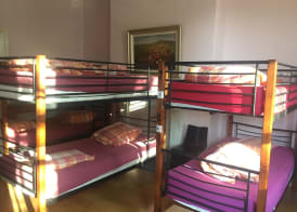 Embassie Backpackers 4
