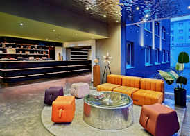 the Deutz, a Tribute Portfolio Hotel 3