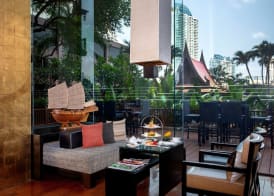 Ramada Plaza by Wyndham Bangkok Menam Riverside 2