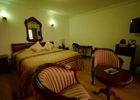 Treasure Cove Hotel & Restaurant 4