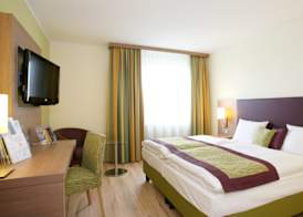 Congress Hotel am Stadtpark 4