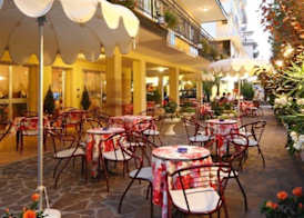 Hotel Devon Rooms & Breakfast 4