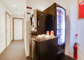 Snooze Hotel 3