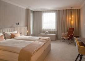 Kongress Hotel Davos 3