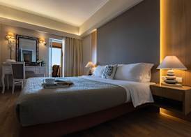 Coral Hotel Athens 4