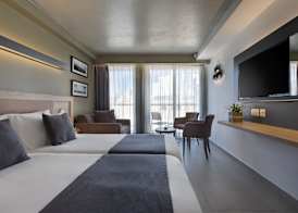 Azur Hotel by ST Hotels 4