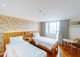Sugarland Hotel 3