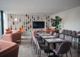 A House in Estoril - Adults Only 2