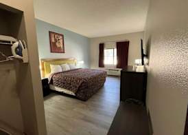 Coratel Inn and Suites by Jasper Wesley Hospital 3