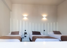 Hostal Charlotte-Gran Vía 2