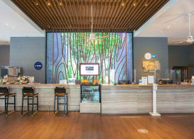 Holiday Inn Express PHUKET PATONG BEACH CENTRAL by IHG 2