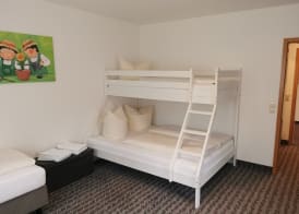 Hotel Sonne 4