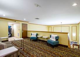 Sleep Inn & Suites Madison - Monona 5