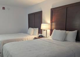 Plaza Hotel Denver 4