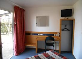 Mâcon Nord Hôtel, Ex Charme En Maconnais 4