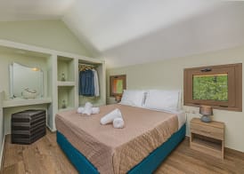 Kozanos Suites with Private Pool 3