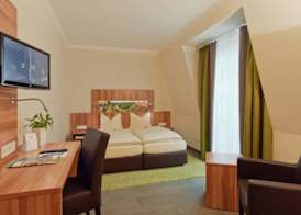Hotel Cochemer Jung 5